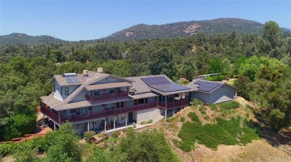 Narrow Gauge Inn image 51